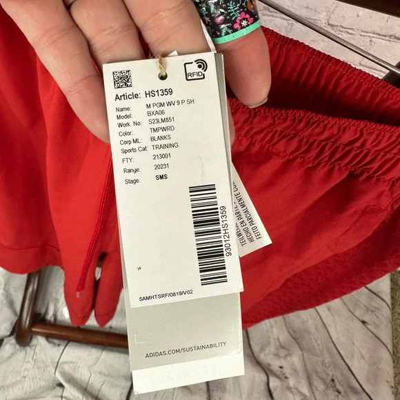 NWT men's adidas red training shorts size medium activewear - Picture 3 of 6